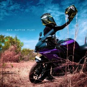 mr_raptor_pilot