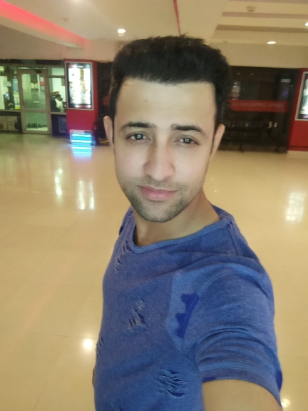 Lucky_Sharma