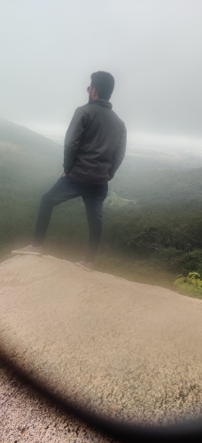 T1565935591290