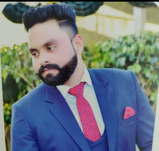 Ravinder025