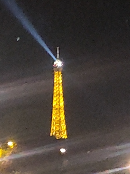 V1541525901116