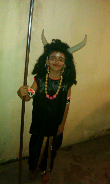 R1586856334571