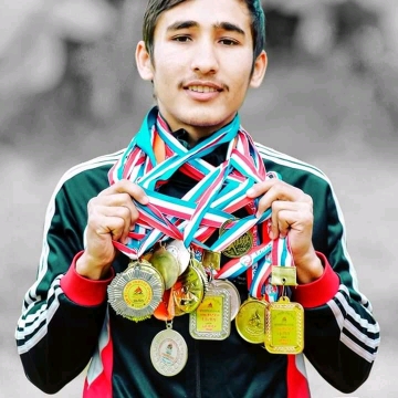 LAXMAN ADHIKARI