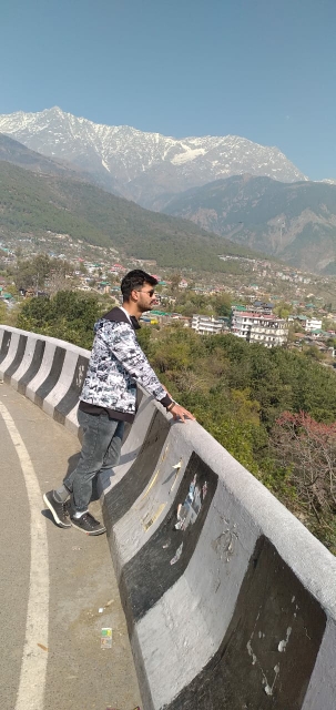 Ajay_Bakshi